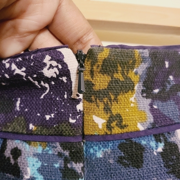 Anthropologie | Tabitha Liquid Acres Simons Pencil Skirt (Size 6) - Picture 12 of 13